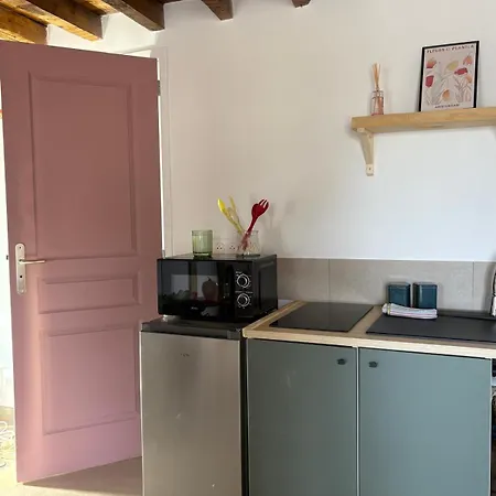 Daire Pop-25m2-neuf Et Colore - Wifi-netflix